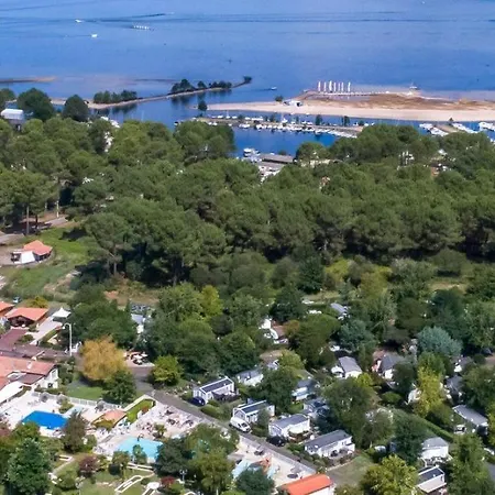 MOBIL HOME BISCARROSSE LAC - PISCINE et MINI GOLF TENNIS Biscarrosse