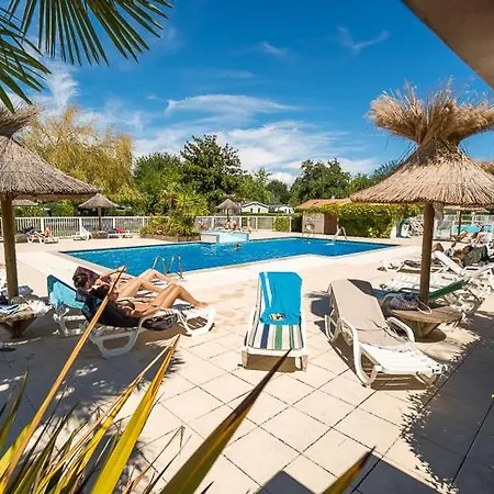 Mobil - Piscine Et Mini Golf Tennis Camping Biscarrosse
