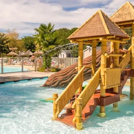 Campeggio Mobil - Piscine Et Mini Golf Tennis